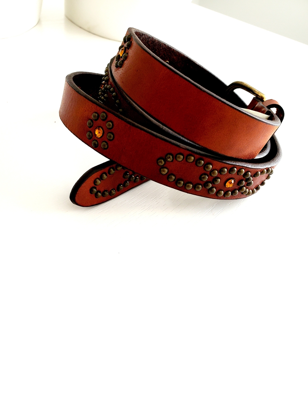 Liz Claiborne Y2KBrown Leather Studded Belt with Amber Accents